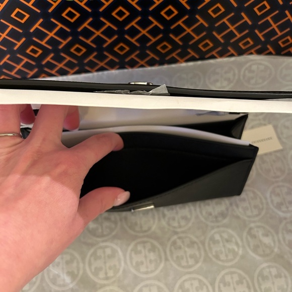 Tory Burch Emerson Wallet on a Chain Crossbody Bag Black Silver - Picture 10 of 12